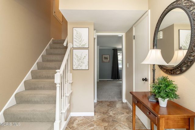 4531 Vicksburg Drive, Sylvania, OH 43560