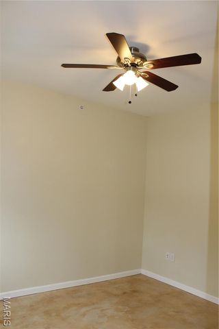 419 S FLORISSANT Road 3N, Ferguson, MO 63135