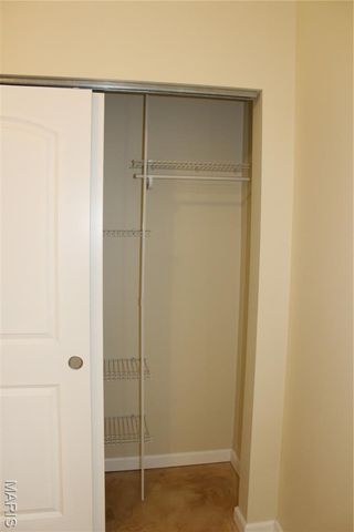 419 S FLORISSANT Road 3N, Ferguson, MO 63135