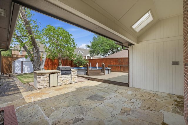 6211 Crested Butte Drive, Dallas, TX 75252