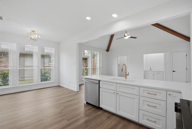 6211 Crested Butte Drive, Dallas, TX 75252