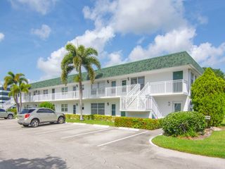2800 Indian River Boulevard 6J, Vero Beach, FL 32960