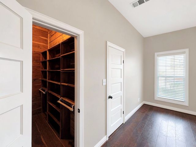 620 S Crockett Street, Sherman, TX 75090