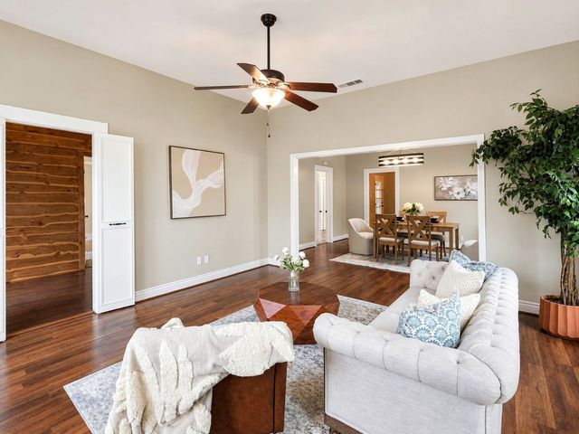 620 S Crockett Street, Sherman, TX 75090