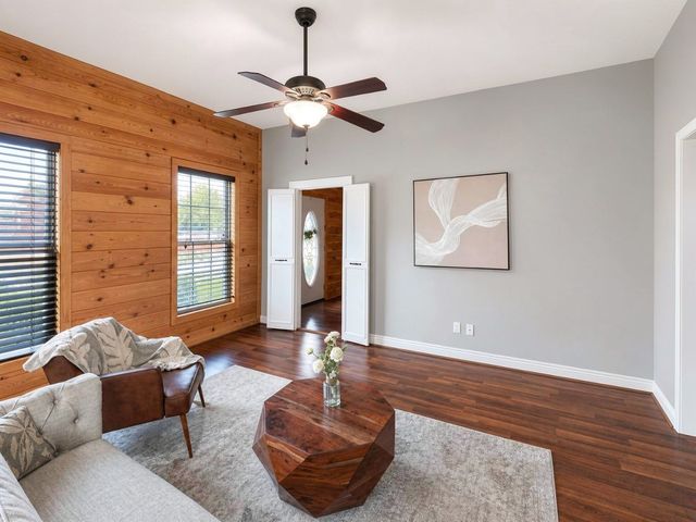 620 S Crockett Street, Sherman, TX 75090