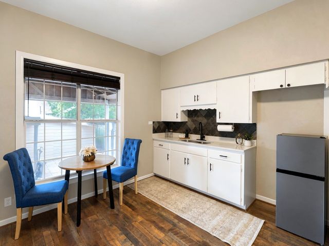 620 S Crockett Street, Sherman, TX 75090