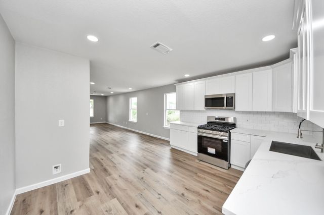 8414 Williamsdell Street, Houston, TX 77088