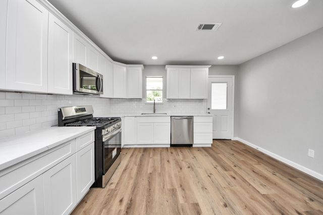 8414 Williamsdell Street, Houston, TX 77088