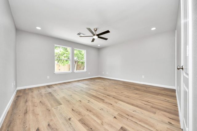 8414 Williamsdell Street, Houston, TX 77088