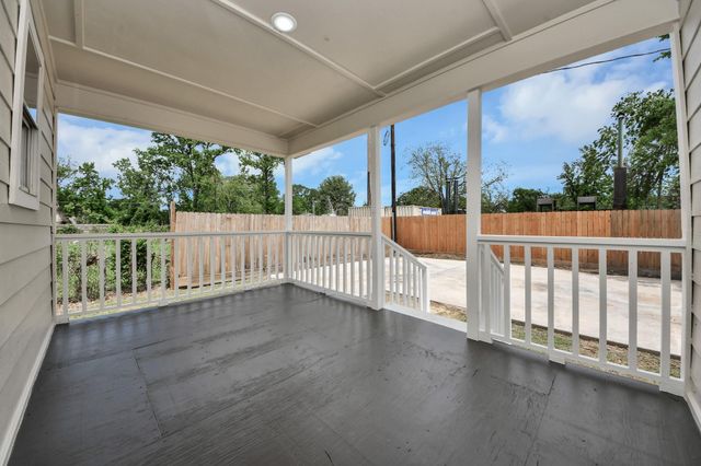 8414 Williamsdell Street, Houston, TX 77088