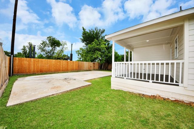 8414 Williamsdell Street, Houston, TX 77088