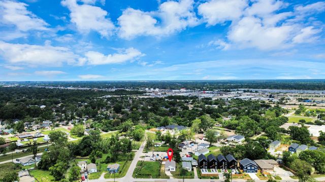 8414 Williamsdell Street, Houston, TX 77088