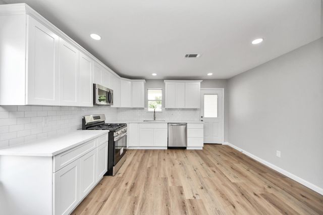 8414 Williamsdell Street, Houston, TX 77088