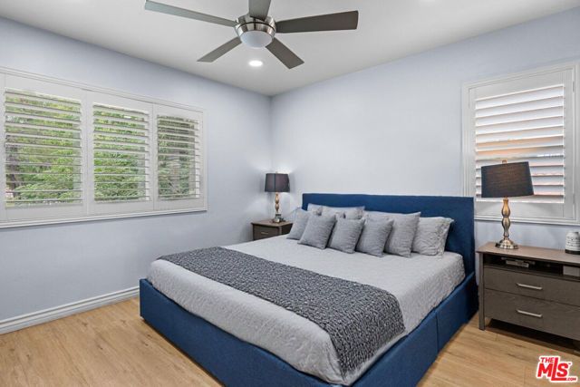 17317 Los Alimos Street, Granada Hills (los Angeles), CA 91344