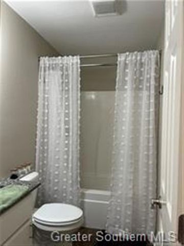 528 Currie Drive, Sulphur, LA 70665