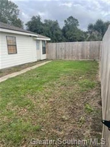 528 Currie Drive, Sulphur, LA 70665