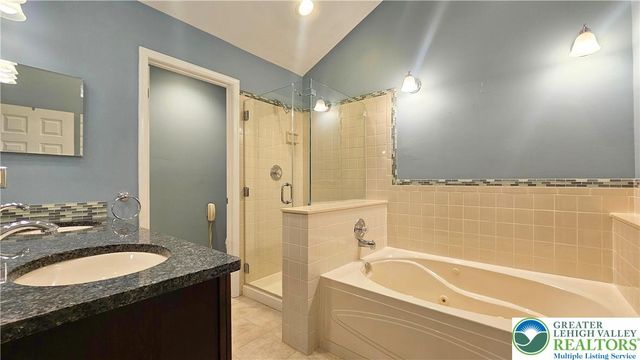 1950 Chancellor Street, Lower Saucon Twp, PA 18055