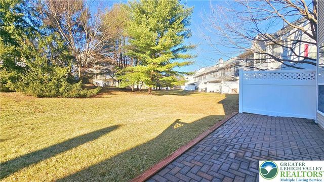 1950 Chancellor Street, Lower Saucon Twp, PA 18055