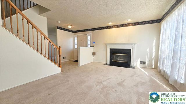 1950 Chancellor Street, Lower Saucon Twp, PA 18055