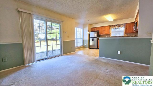 1950 Chancellor Street, Lower Saucon Twp, PA 18055