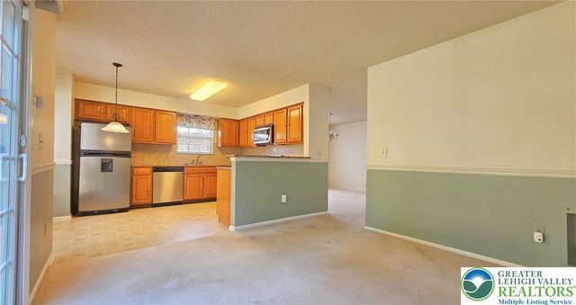 1950 Chancellor Street, Lower Saucon Twp, PA 18055