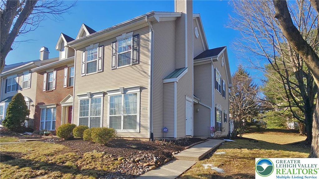 1950 Chancellor Street, Lower Saucon Twp, PA 18055