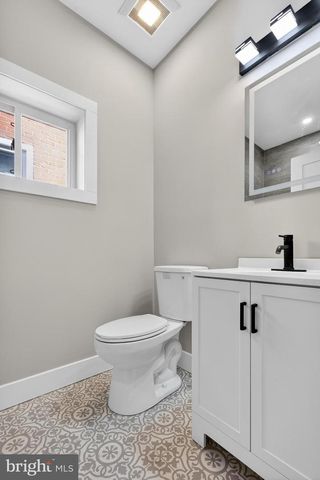 34 W SHARPNACK ST, Philadelphia, PA 19119