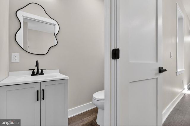 34 W SHARPNACK ST, Philadelphia, PA 19119