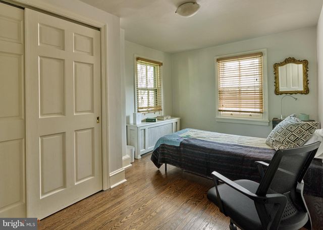 438 OLD LANCASTER RD, Haverford, PA 19041