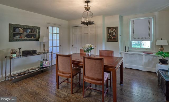 438 OLD LANCASTER RD, Haverford, PA 19041