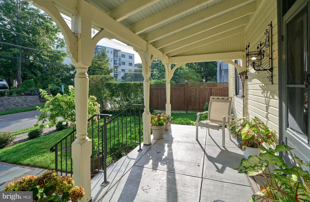 438 OLD LANCASTER RD, HAVERFORD, PA 19041 — photo 3