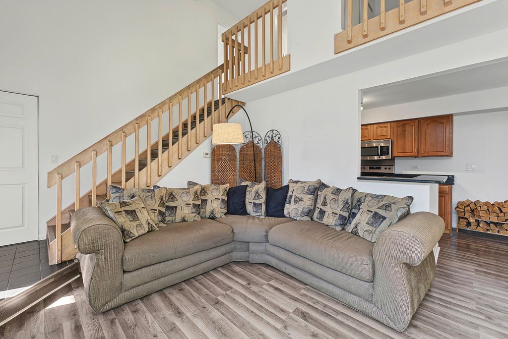 1348 N Knollwood Drive, Palatine, IL 60067 — photo 4