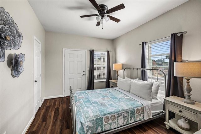 1223 Avenue M, Galveston, TX 77550