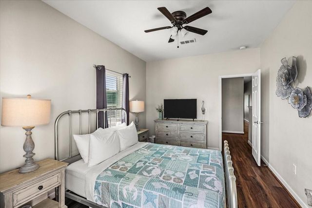 1223 Avenue M, Galveston, TX 77550