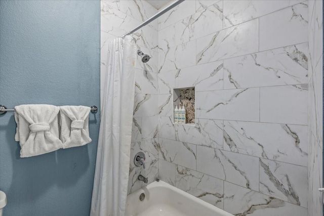 1223 Avenue M, Galveston, TX 77550