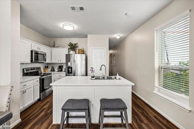 1223 Avenue M, Galveston, TX 77550