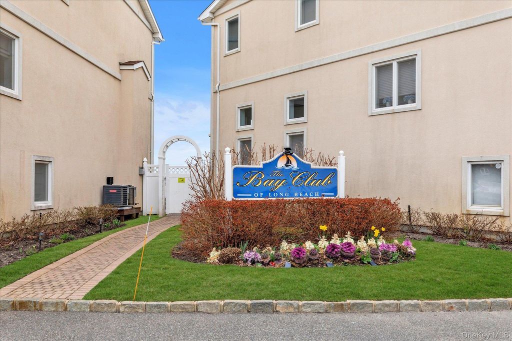 775 W Park Avenue 8, Long Beach, NY 11561 — photo 3