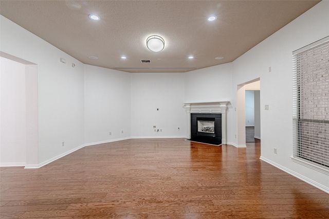 18510 N Settlers Shore Drive, Cypress, TX 77433