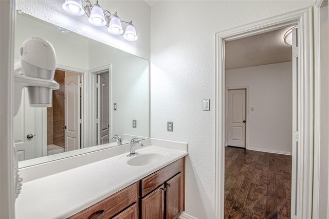 18510 N Settlers Shore Drive, Cypress, TX 77433