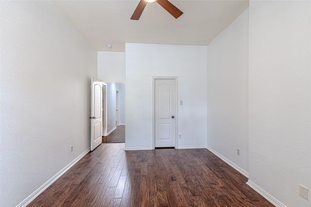 18510 N Settlers Shore Drive, Cypress, TX 77433