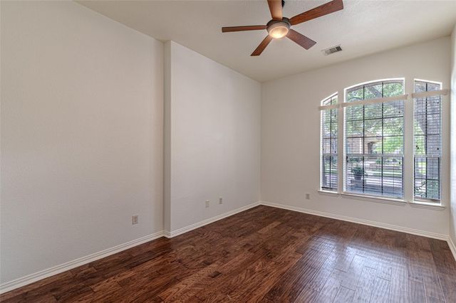 18510 N Settlers Shore Drive, Cypress, TX 77433