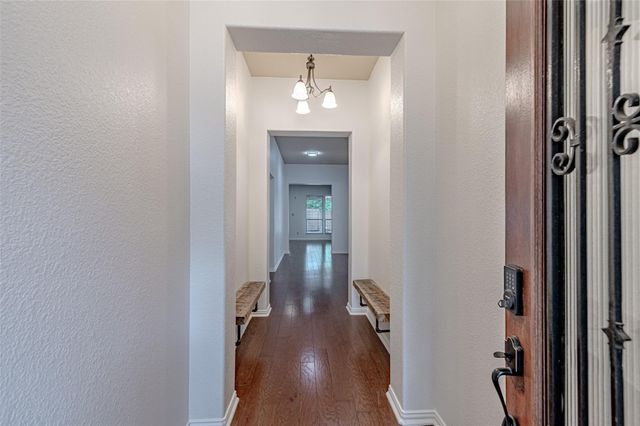 18510 N Settlers Shore Drive, Cypress, TX 77433