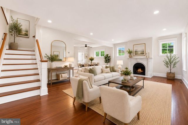 489 GRAND AVE, Ewing, NJ 08628
