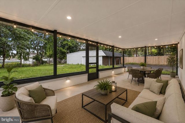 489 GRAND AVE, Ewing, NJ 08628