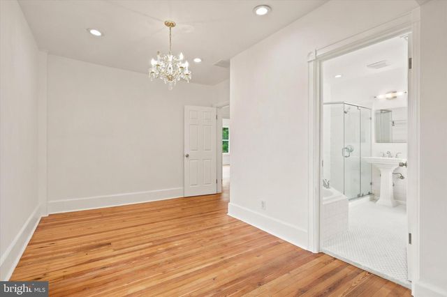 489 GRAND AVE, Ewing, NJ 08628