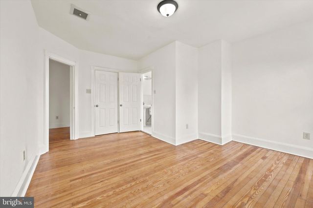 489 GRAND AVE, Ewing, NJ 08628