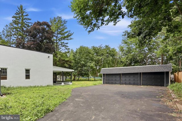 489 GRAND AVE, Ewing, NJ 08628