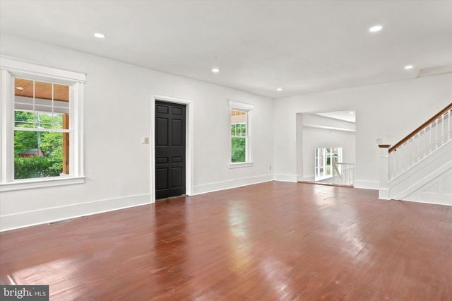 489 GRAND AVE, Ewing, NJ 08628
