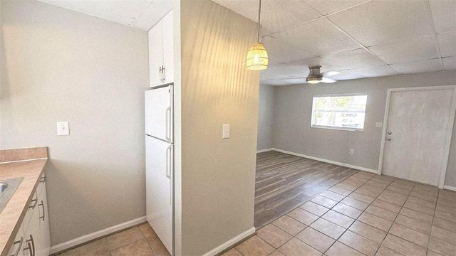 45 W LANGSNER STREET B, Englewood, FL 34223