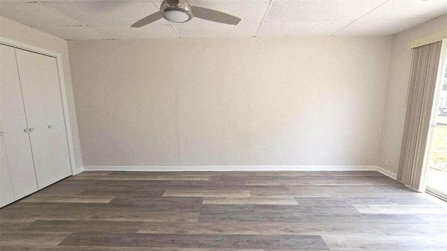 45 W LANGSNER STREET B, Englewood, FL 34223